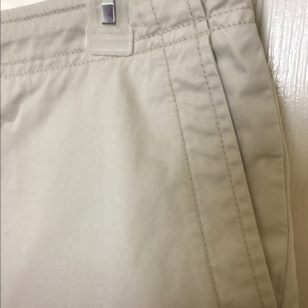 Eddie Bauer Shorts Size 18 - Picture 4 of 8